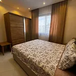 Serenity Lux1plus1 Apartament *